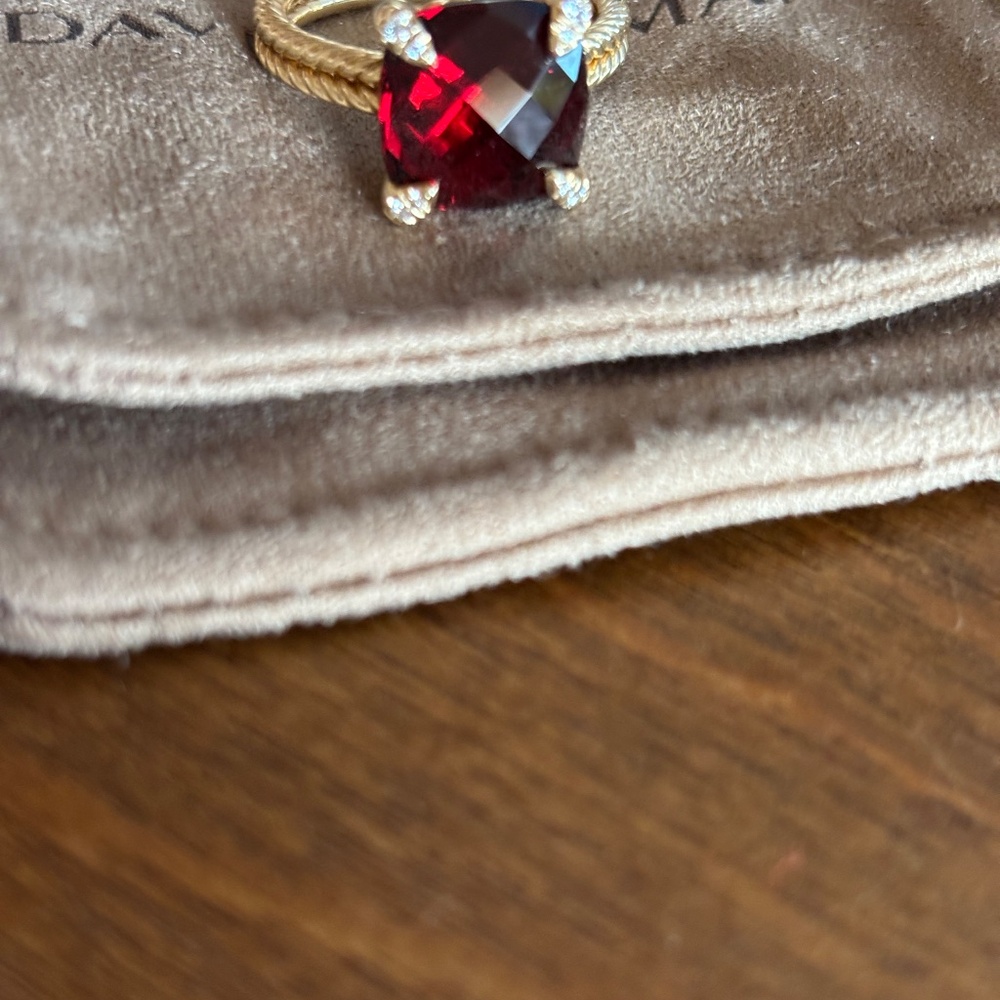 David Yurman CHATELAINE 18K YG  Garnet Ring with Diamonds - Picture 2 of 10